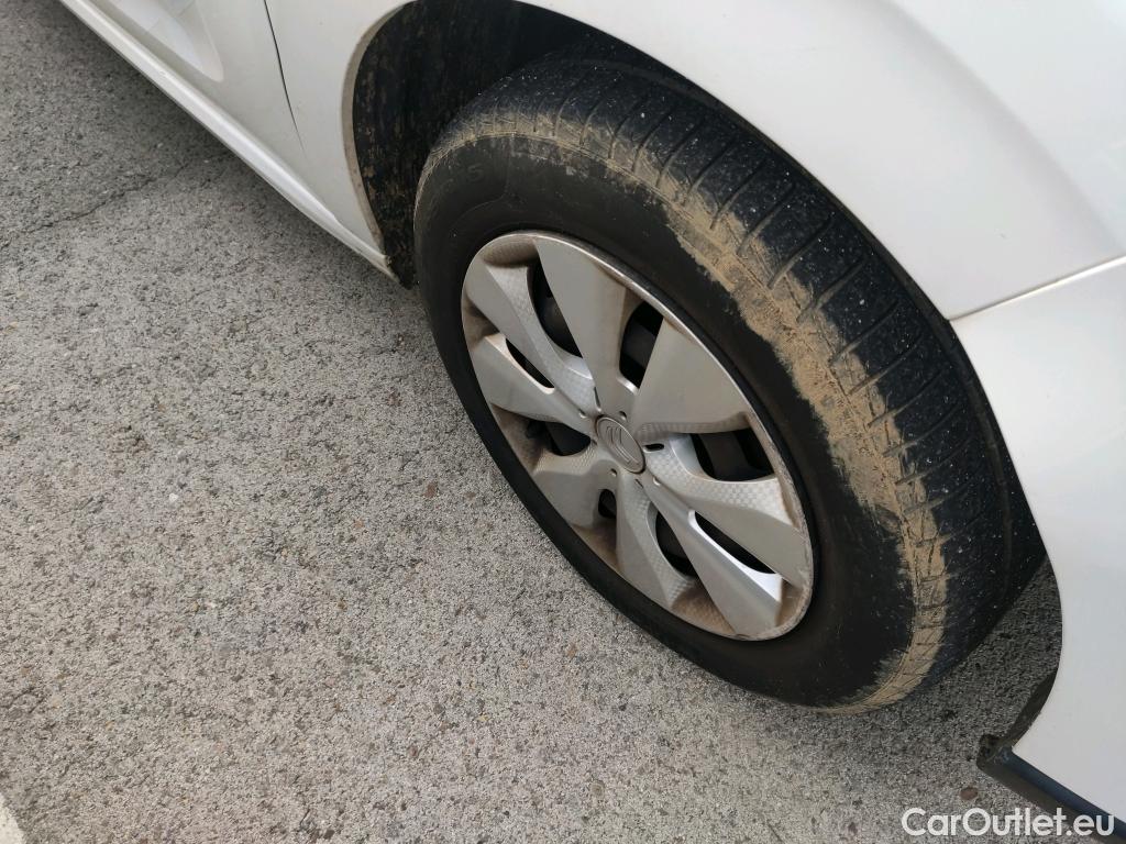  Citroen  C3 CITROEN  / 2016 / 5P / berlina comercial BlueHDi 73KW (100CV) S&S Comercial #25