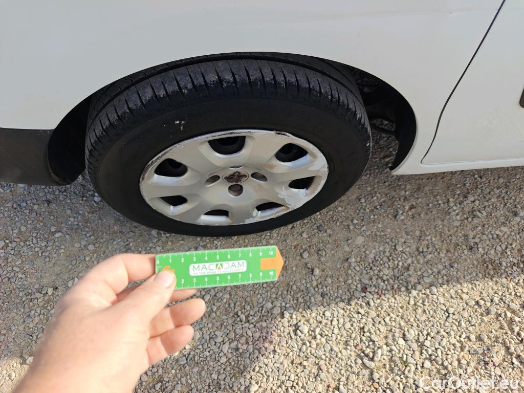  Peugeot  Partner PEUGEOT  VU 3p 2G furgón derivado de Furgón Confort L1 1.6 HDi 75 #69