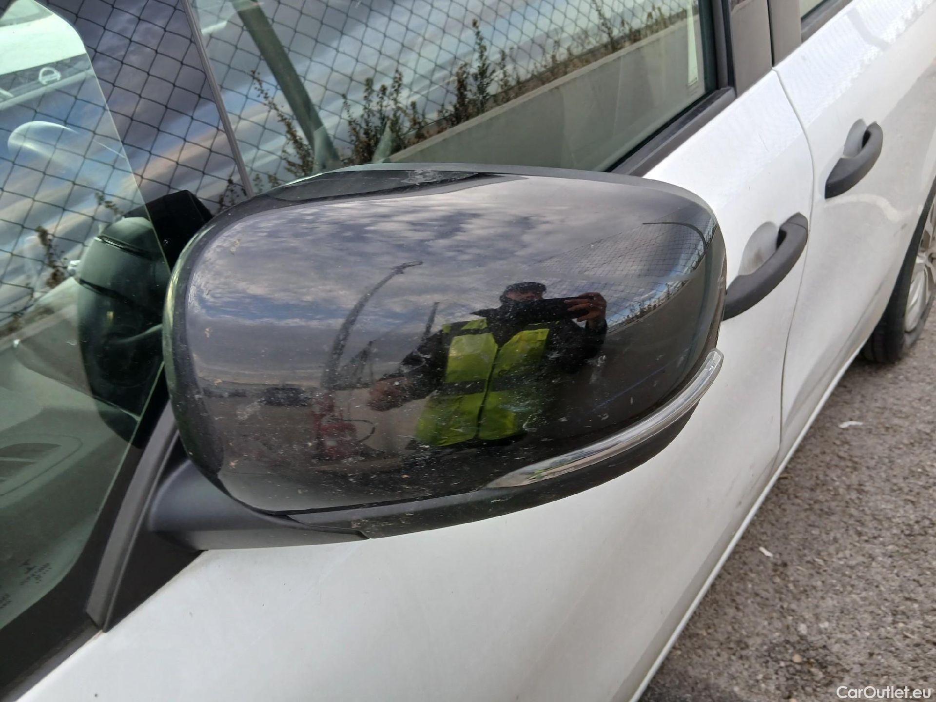  Renault  Kangoo RENAULT  Combi / 2021 / 5P / combi Life Edition One 1.5 Blue dCi 70kW(95CV) (IND)(AC) #15