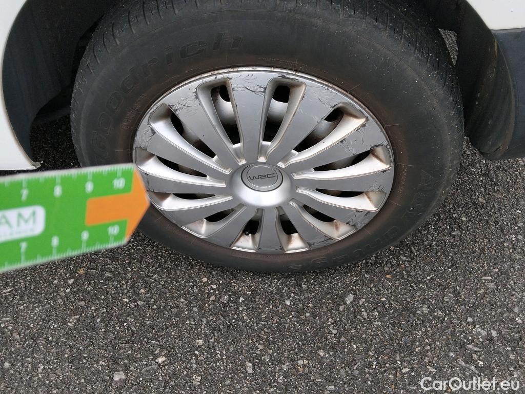  Peugeot  Partner PEUGEOT  / 2015 / 3P / furgón derivado de turismo Furgón Confort L1 BlueHDi 73KW (100CV) #56