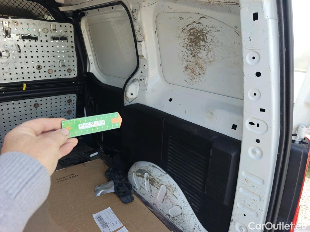  Peugeot  Partner PEUGEOT  VU 3p 2G furgón derivado de Furgón Confort L1 1.6 HDi 75 #20