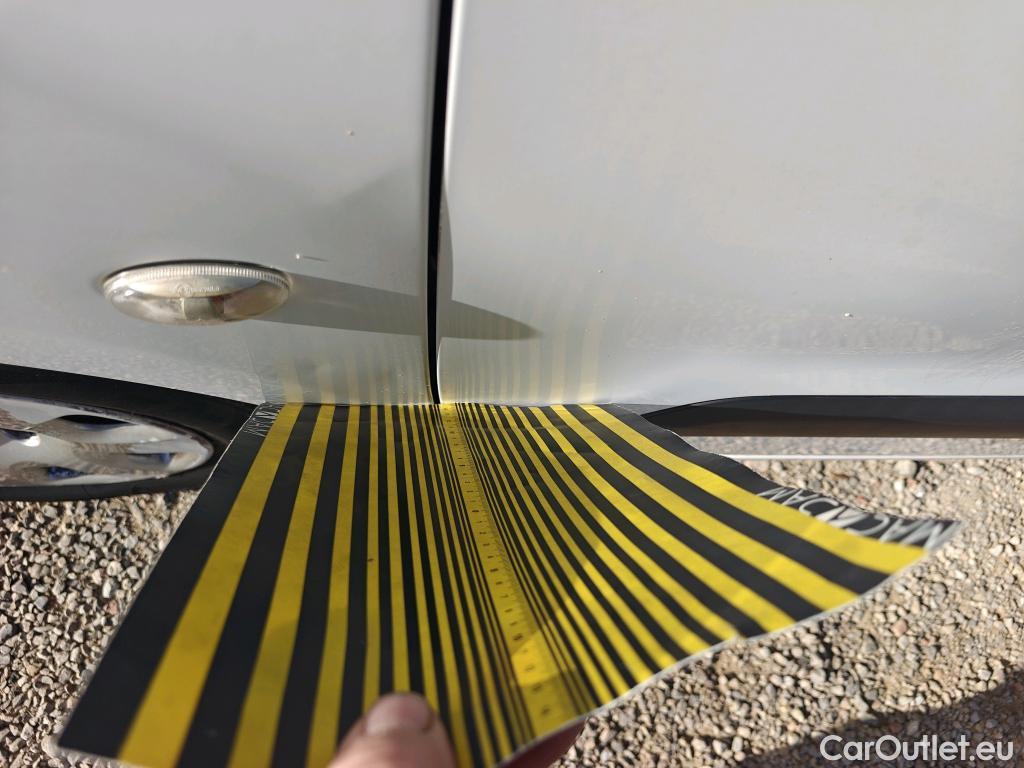  Peugeot  Partner PEUGEOT  VU 3p 2G furgón derivado de Furgón Confort L1 1.6 HDi 75 #25