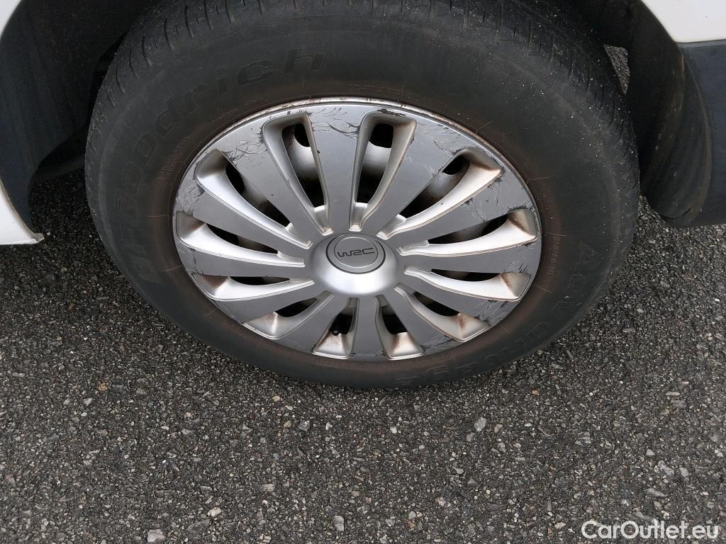  Peugeot  Partner PEUGEOT  / 2015 / 3P / furgón derivado de turismo Furgón Confort L1 BlueHDi 73KW (100CV) #55