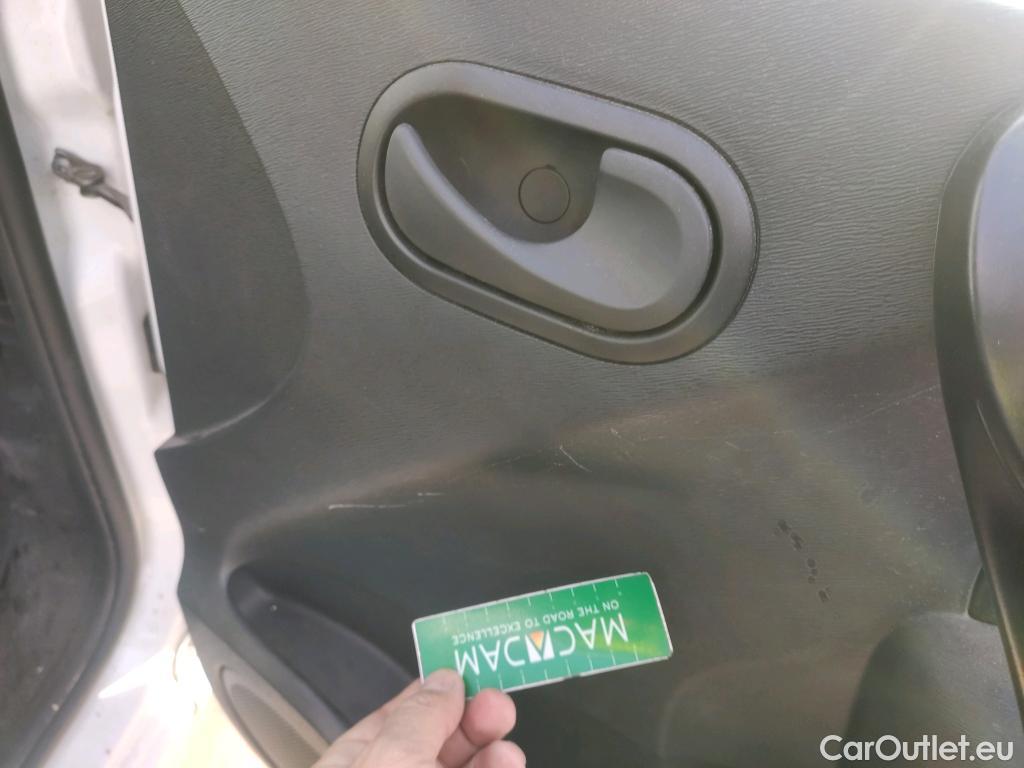  Renault  Kangoo RENAULT  Furgón/2013/3P/furgón derivado de turismo Profesional Blue dCi 70kW (95CV) #23