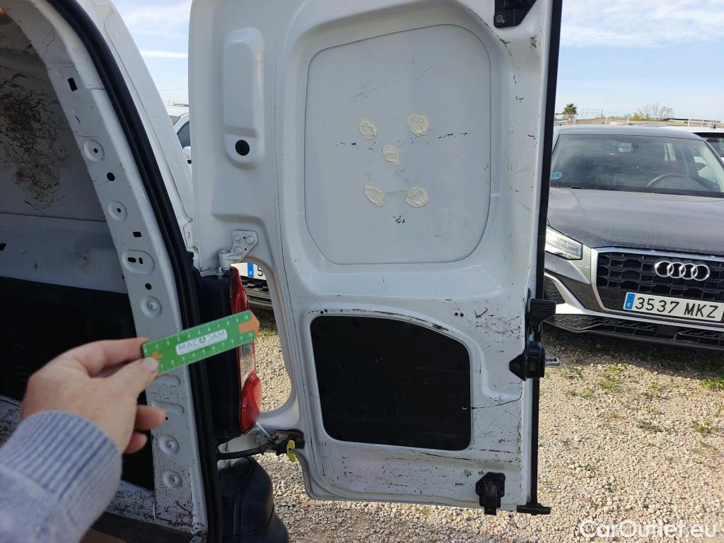  Peugeot  Partner PEUGEOT  VU 3p 2G furgón derivado de Furgón Confort L1 1.6 HDi 75 #21