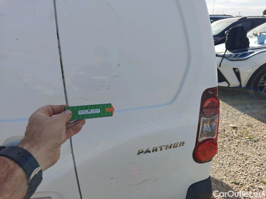  Peugeot  Partner PEUGEOT  VU 3p 2G furgón derivado de Furgón Confort L1 1.6 HDi 75 #18