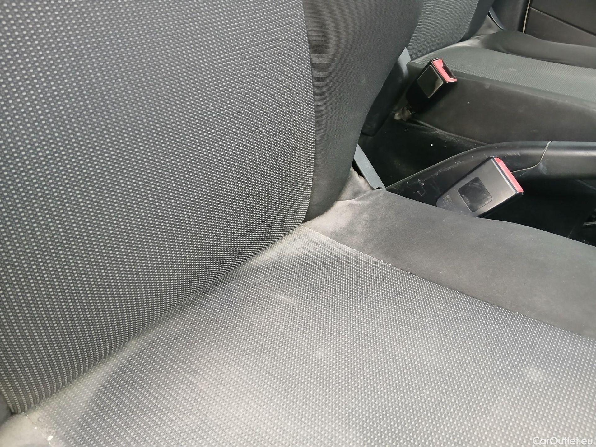  Citroen  Berlingo CITROEN  COMBI Talla M BlueHDi 100 S&S LIVE #42