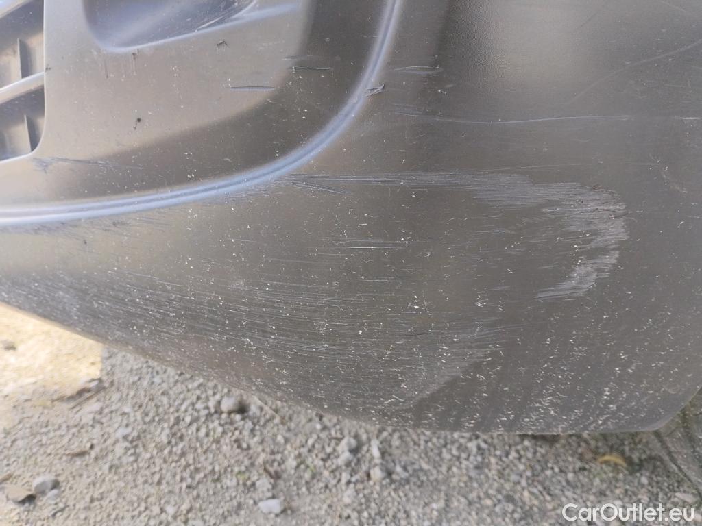  Opel  Vivaro OPEL  / 2019 / 4P / combi 1.5 Diésel 88kW (120CV) M Std Express #51