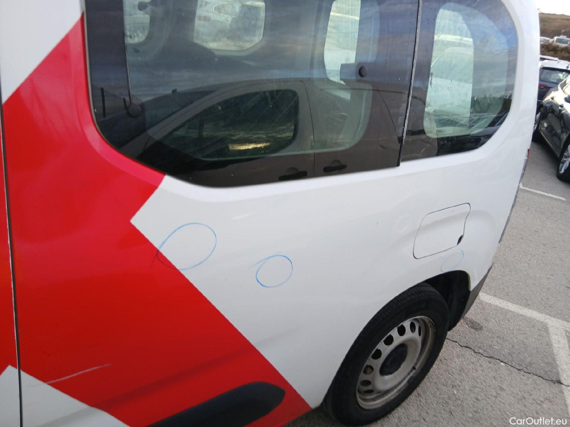  Citroen  Berlingo CITROEN  COMBI Talla M BlueHDi 100 S&S LIVE #23