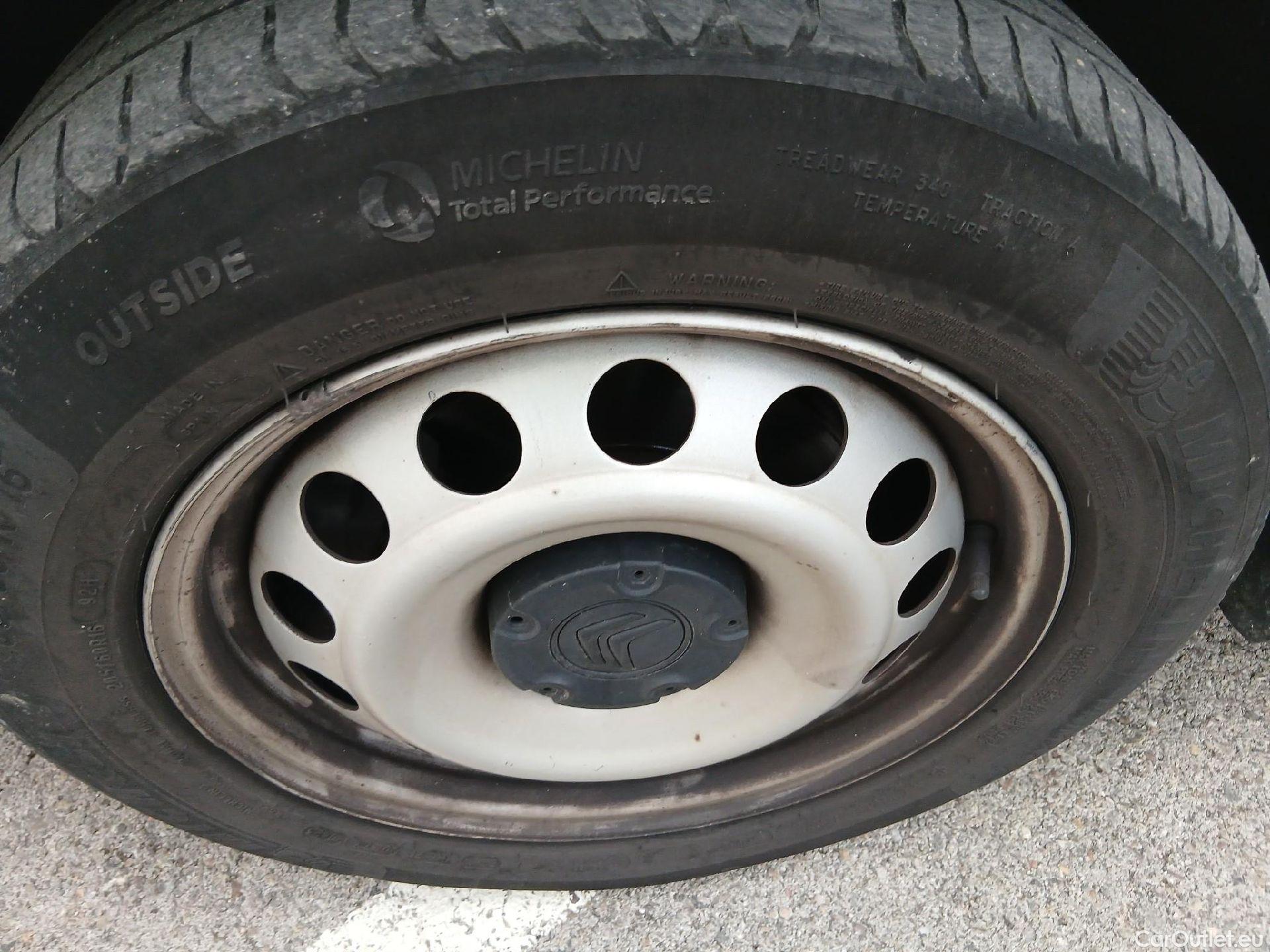  Citroen  Berlingo CITROEN  COMBI Talla M BlueHDi 100 S&S LIVE #2