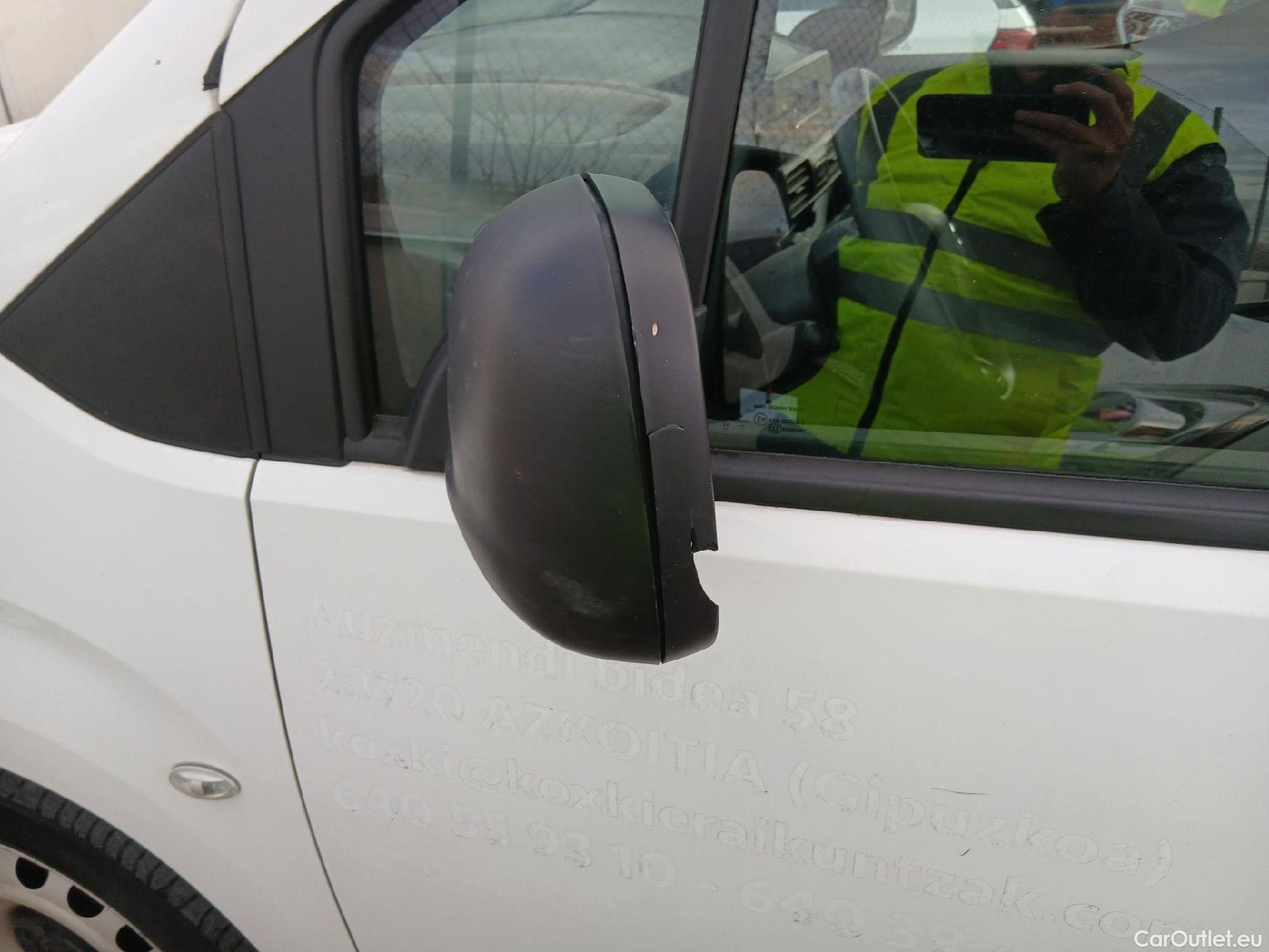  Citroen  Berlingo CITROEN  COMBI Talla M BlueHDi 100 S&S LIVE #19