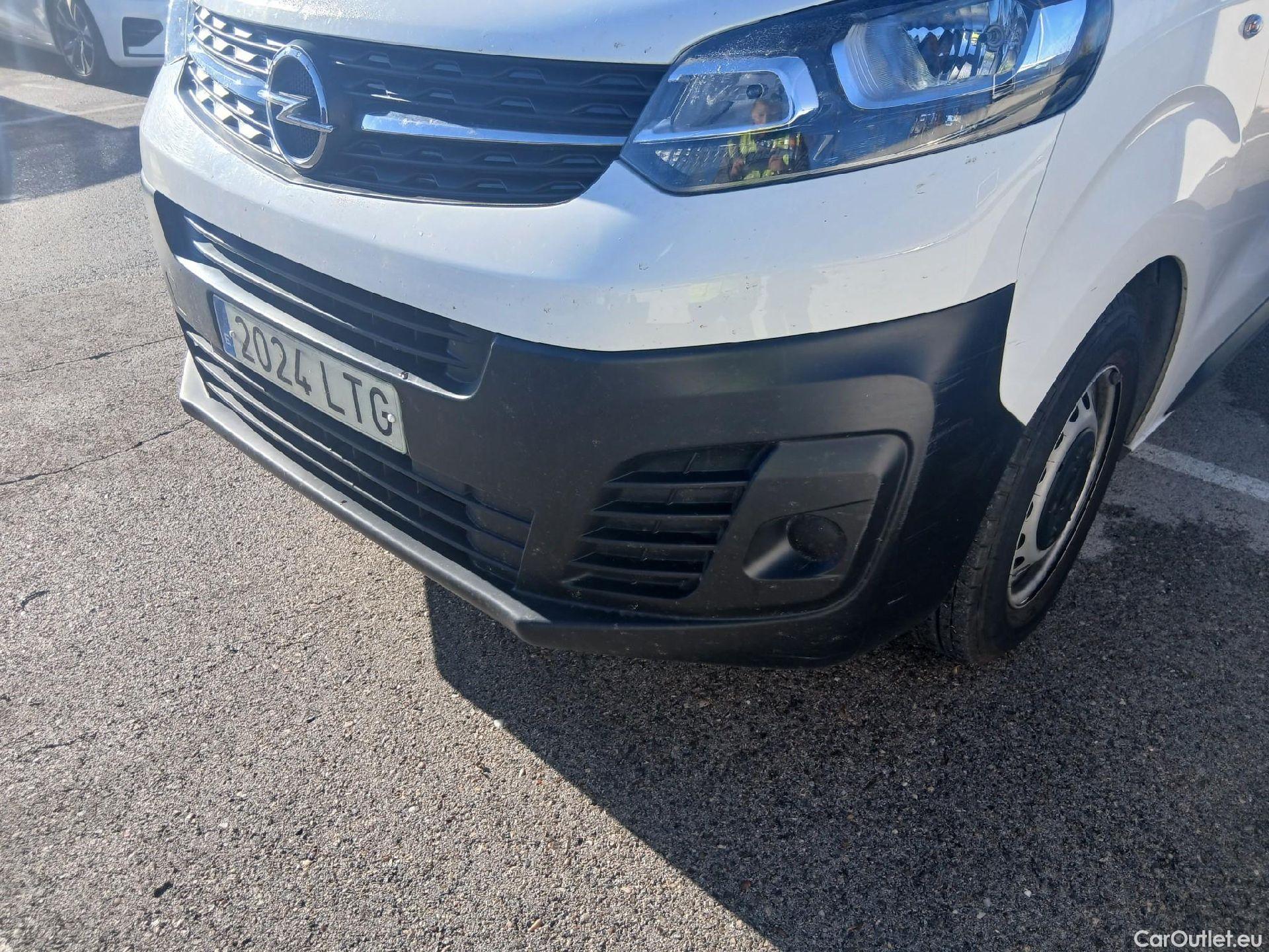  Opel  Vivaro OPEL  / 2019 / 4P / furgón 1.5 Diésel 74kW(100CV)M Std Exp #19