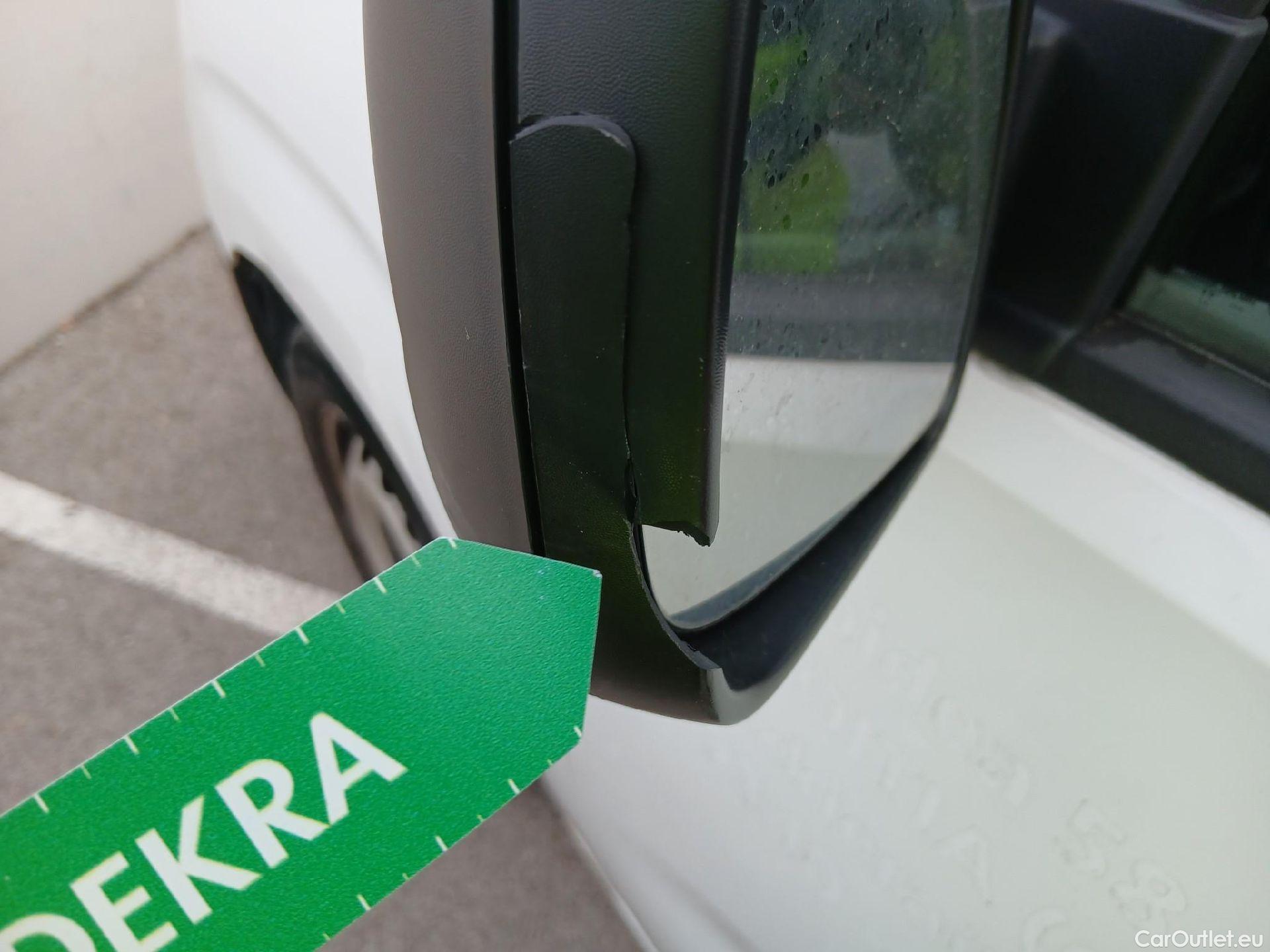  Citroen  Berlingo CITROEN  COMBI Talla M BlueHDi 100 S&S LIVE #18