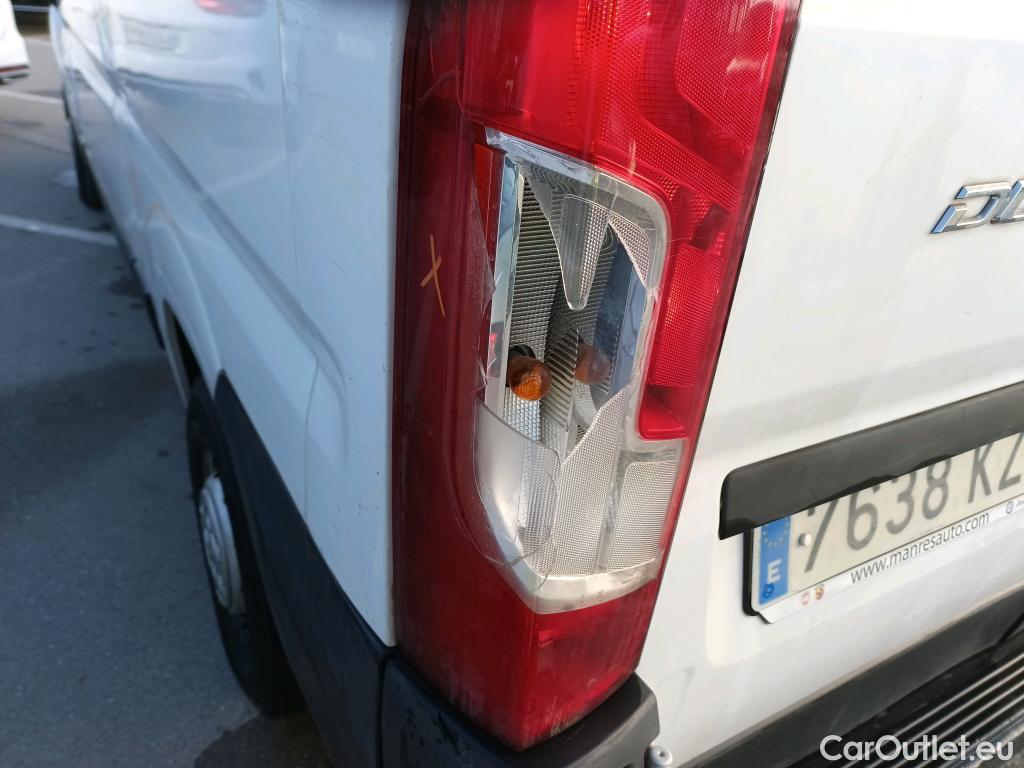  Fiat  Ducato FIAT  / 2014 / 4P / furgón 33 2.3 Multijet Furgón Medio Alto 96kW #10