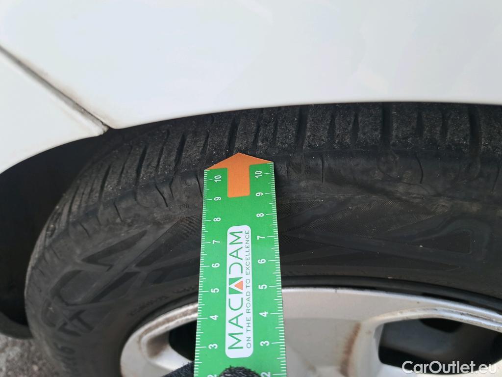  Ford  Transit  Courier Trend 1.5 TDCi 100CV MT6 E6d #31