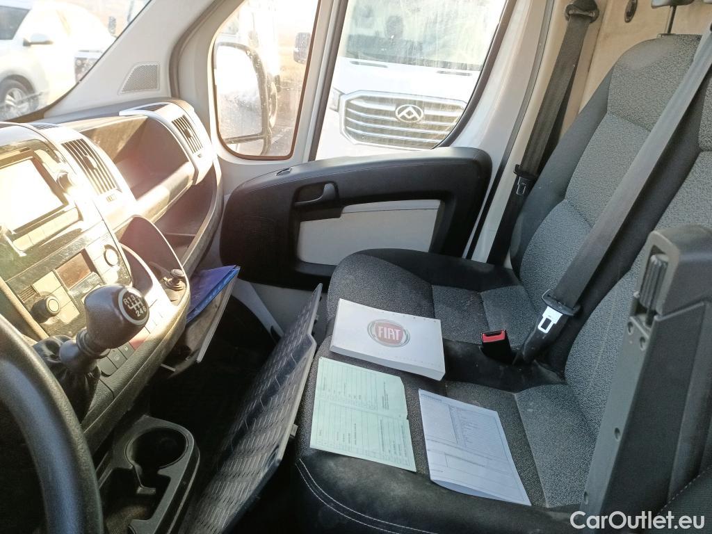  Fiat  Ducato FIAT  / 2014 / 4P / furgón 33 2.3 Multijet Furgón Medio Alto 96kW #59