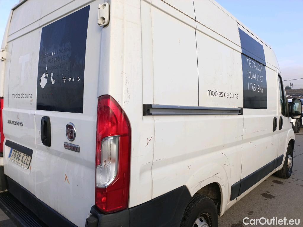  Fiat  Ducato FIAT  / 2014 / 4P / furgón 33 2.3 Multijet Furgón Medio Alto 96kW #49