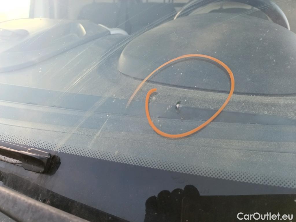  Fiat  Ducato FIAT  / 2014 / 4P / furgón 33 2.3 Multijet Furgón Medio Alto 96kW #55