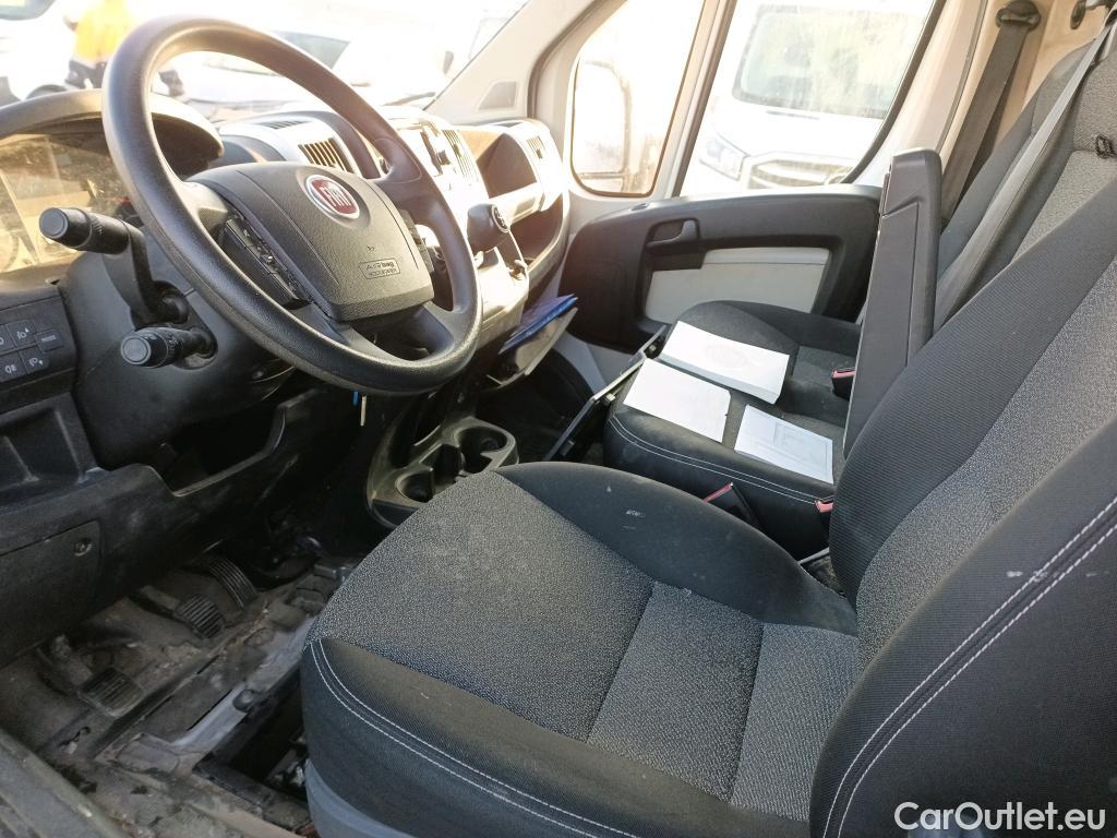  Fiat  Ducato FIAT  / 2014 / 4P / furgón 33 2.3 Multijet Furgón Medio Alto 96kW #58