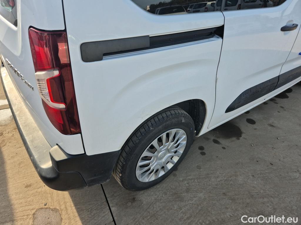  Toyota  Proace TOYOTA  CITY COMBI 1.5D 75kW (100CV) GX L1 (AC) #42