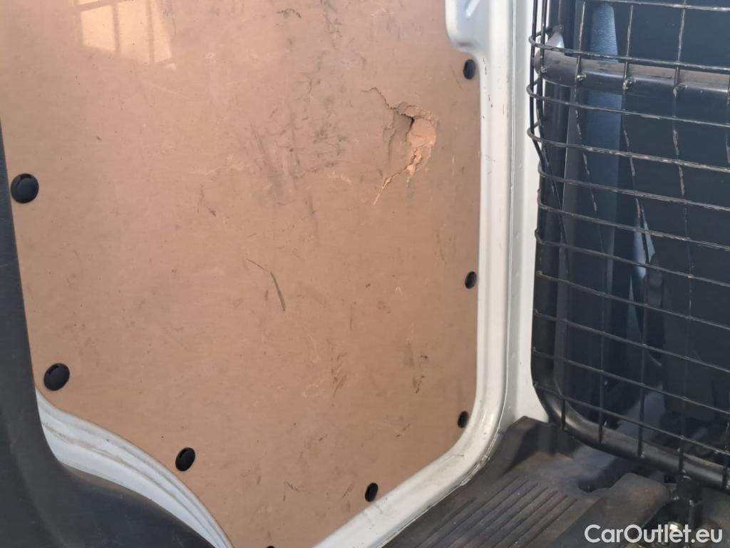  Ford  Transit  Courier Trend 1.5 TDCi 100CV MT6 E6d #19