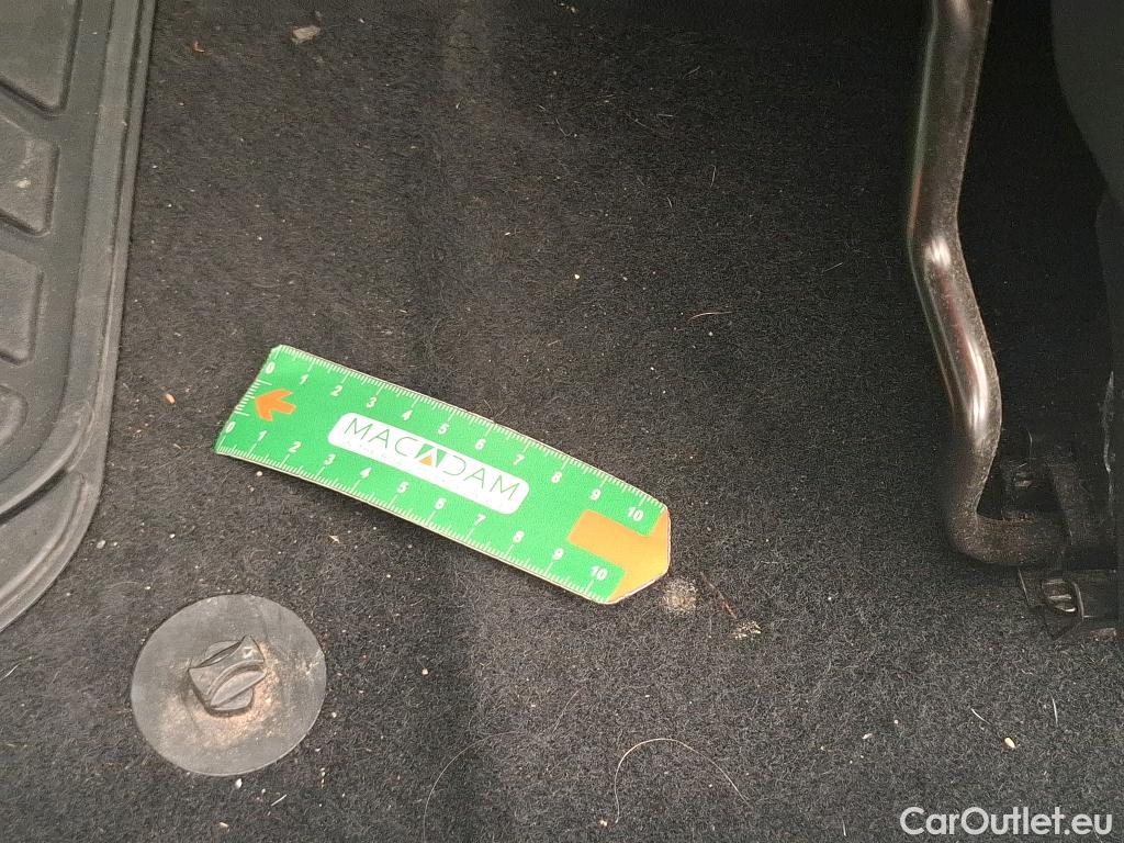  Peugeot  Partner  Asphalt L2 1.5 HDi 100CV BVM6 E6d #9