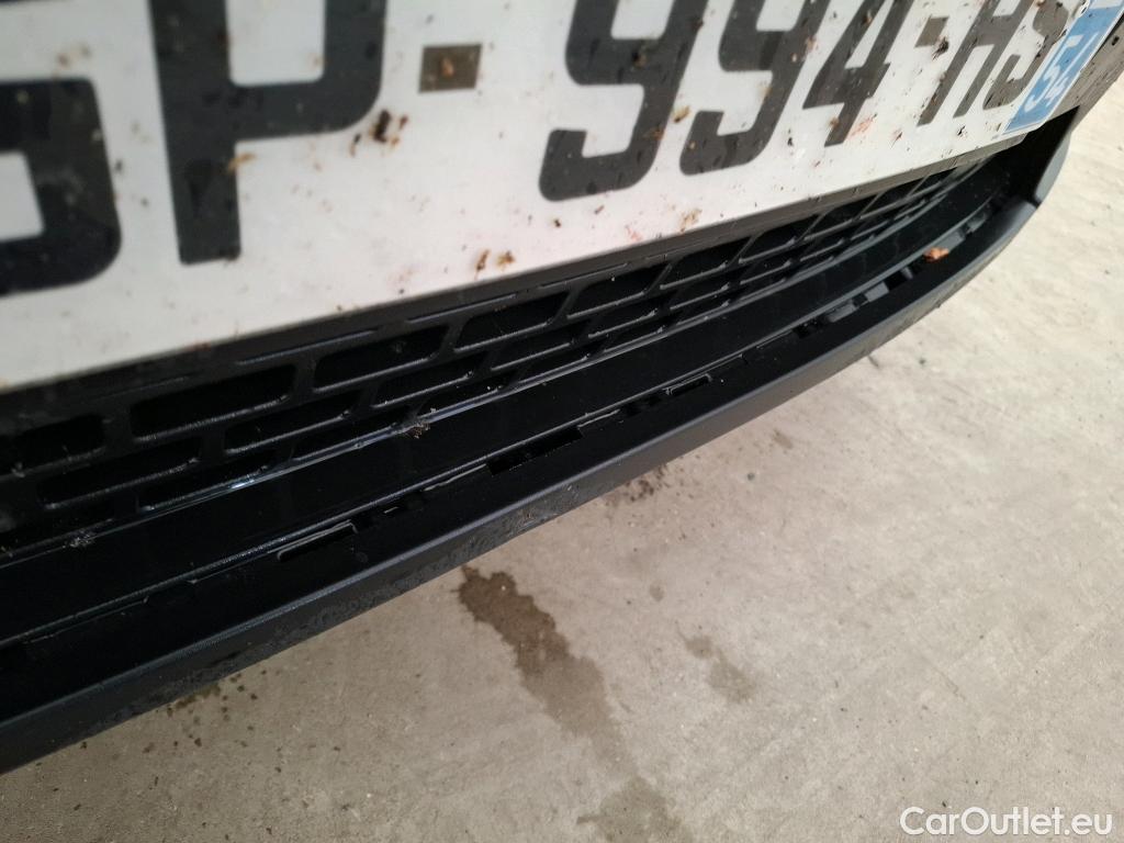  Renault  Master  III Fourgon L2H2 3 3 Grand Confort dCi 135CV BVM6 E6d #45