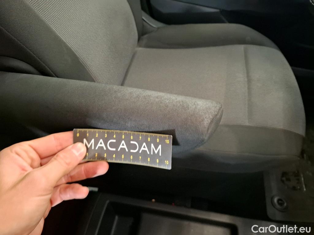  Toyota  Proace TOYOTA  City / 2019 / 4P / Fourgonnette 1.5 Medium 100 D-4D Business #4