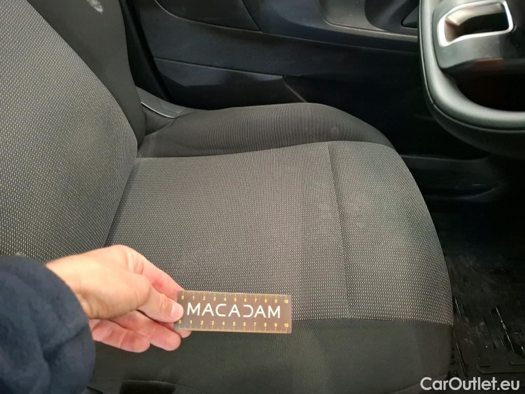  Toyota  Proace TOYOTA  City / 2019 / 4P / Fourgonnette 1.5 Medium 100 D-4D Business #5