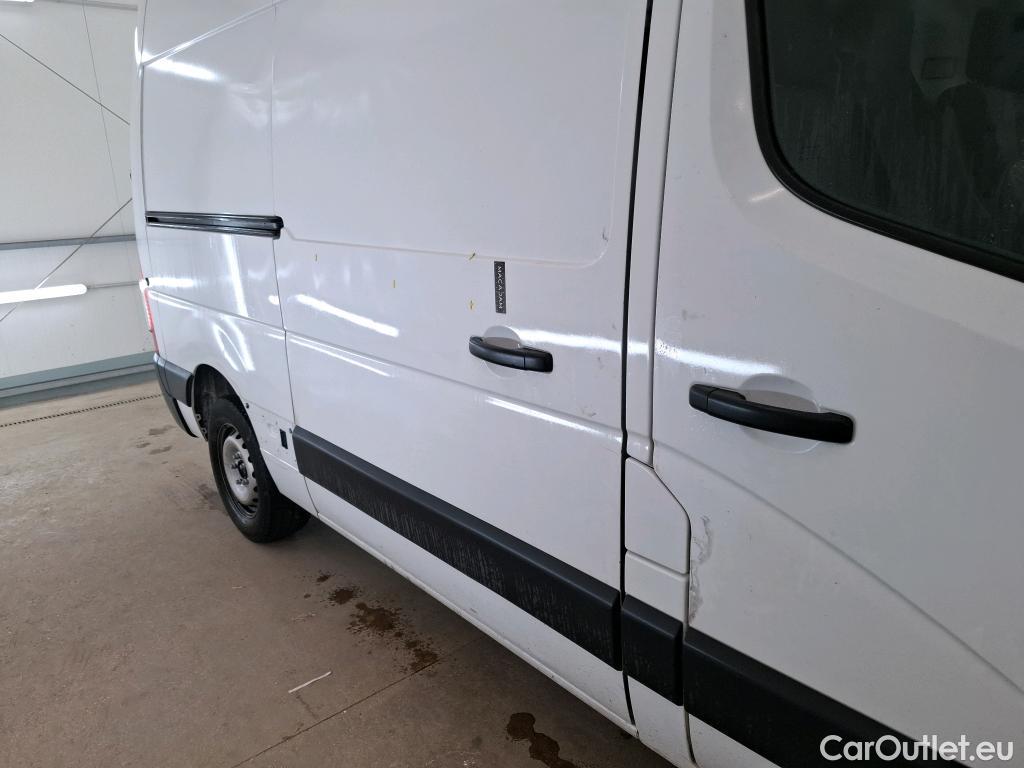  Renault  Master  III Fourgon L2H2 3 3 Grand Confort dCi 135CV BVM6 E6d #15