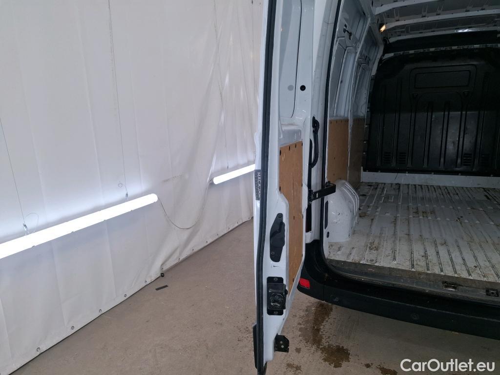  Renault  Master  III Fourgon L2H2 3 3 Grand Confort dCi 135CV BVM6 E6d #34