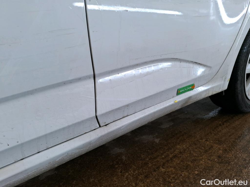  Renault  Megane RENAULT Mégane Société / 2020 / 5P / Berline Air Nav réversible Blue dCi 115 - 21N #3