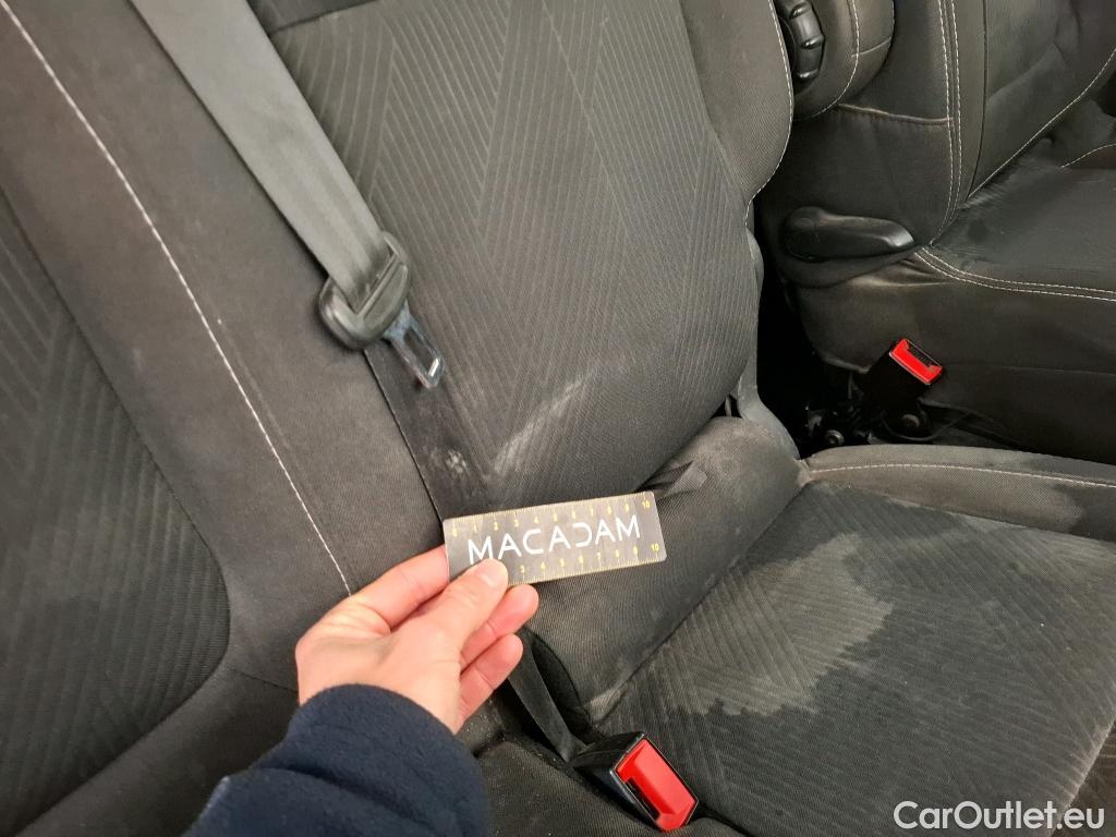  Renault  Trafic  Fourgon L1H1 1000 Confort 1.6 dCi 95CV BVM6 E6dT #25