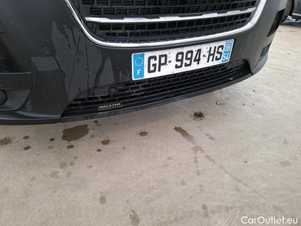  Renault  Master  III Fourgon L2H2 3 3 Grand Confort dCi 135CV BVM6 E6d #43