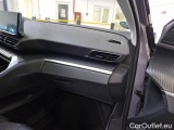  Peugeot  3008 PEUGEOT  / 2020 / 5P / SUV BLUEHDI 130 EAT8 SeS ALLURE #51
