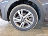  Volkswagen  Taigo VOLKSWAGEN  / 2021 / 5P / SUV 1.0 TSI 81KW R-LINE DSG #54
