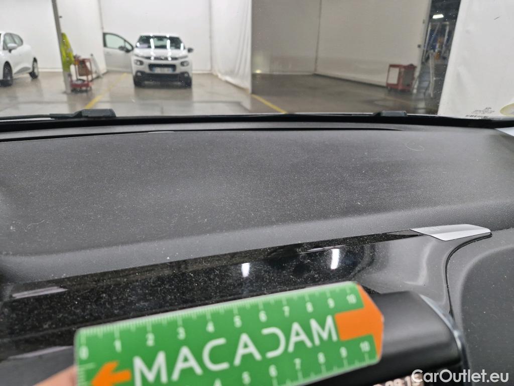  Peugeot  208  Affaire Premium Pack 1.5 HDi 100CV BVM5 E6dT #4