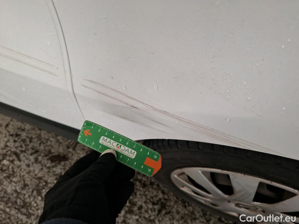  Renault  Trafic RENAULT  / 2014 / 4P / Fourgon tôlé FG GCFL1H1 1000 dCi95 Stop&Start E6 #27