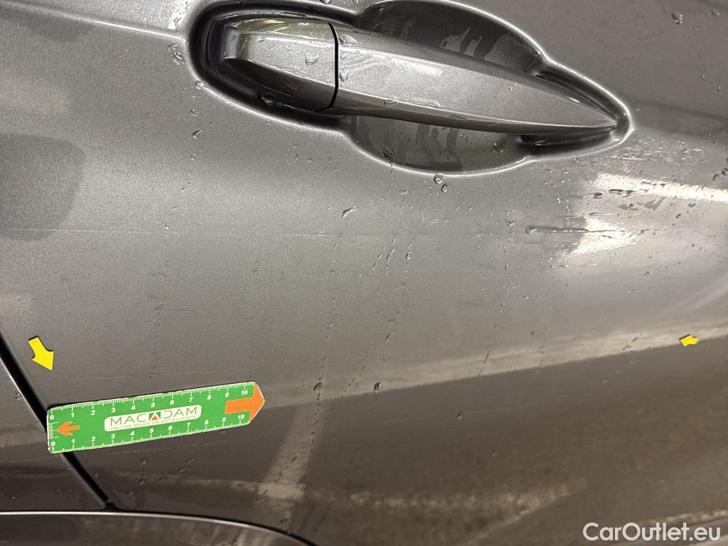  Bmw  X2 Série  sDrive 18i M Sport 1.5 140CV BVA7 E6dT #24