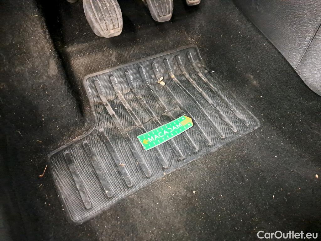  Peugeot  2008  Allure Business 1.5 HDi 100CV BVM6 E6d #36