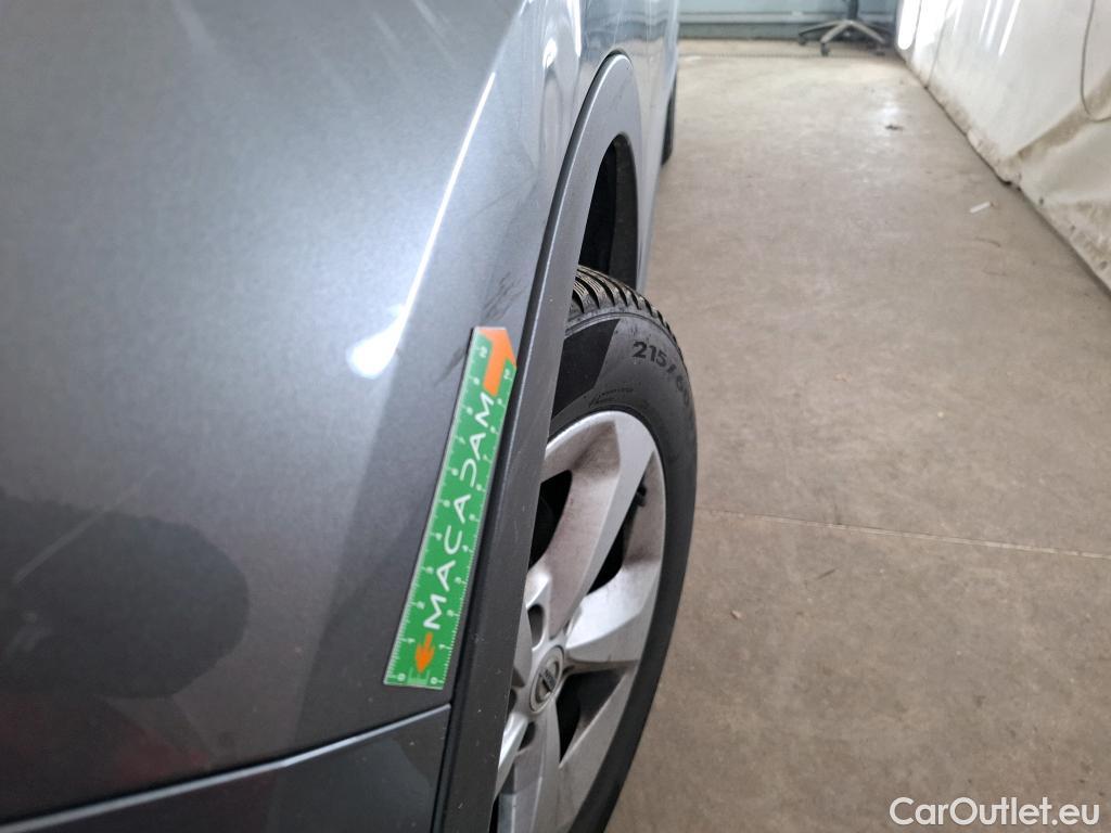  Nissan  Qashqai NISSAN  / 2017 / 5P / Crossover 1.5 DCI 115 Business Edition #25