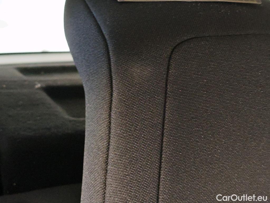  Peugeot  3008  Active Business 1.5 HDi 130CV BVA8 E6d #20