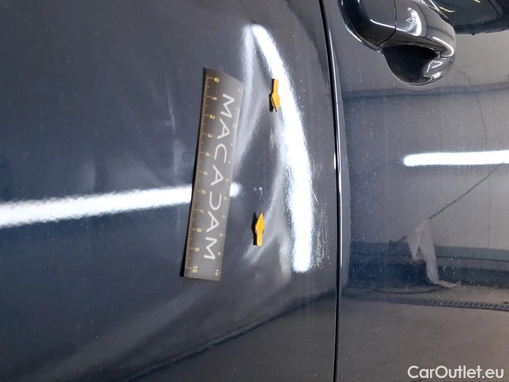  Peugeot  3008 PEUGEOT  / 2020 / 5P / SUV 1.6 HYBRID 225 E-EAT8 Allure Pack #8