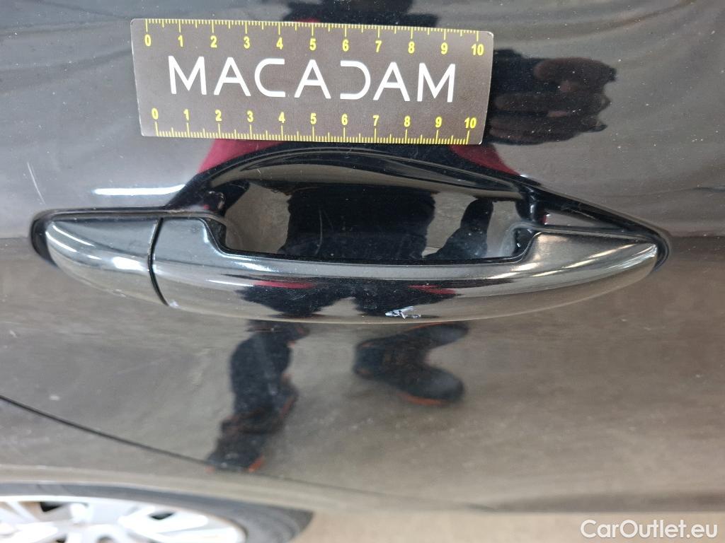  Peugeot  208  Affaire Premium Pack 1.5 HDi 100CV BVM6 E6dT #33