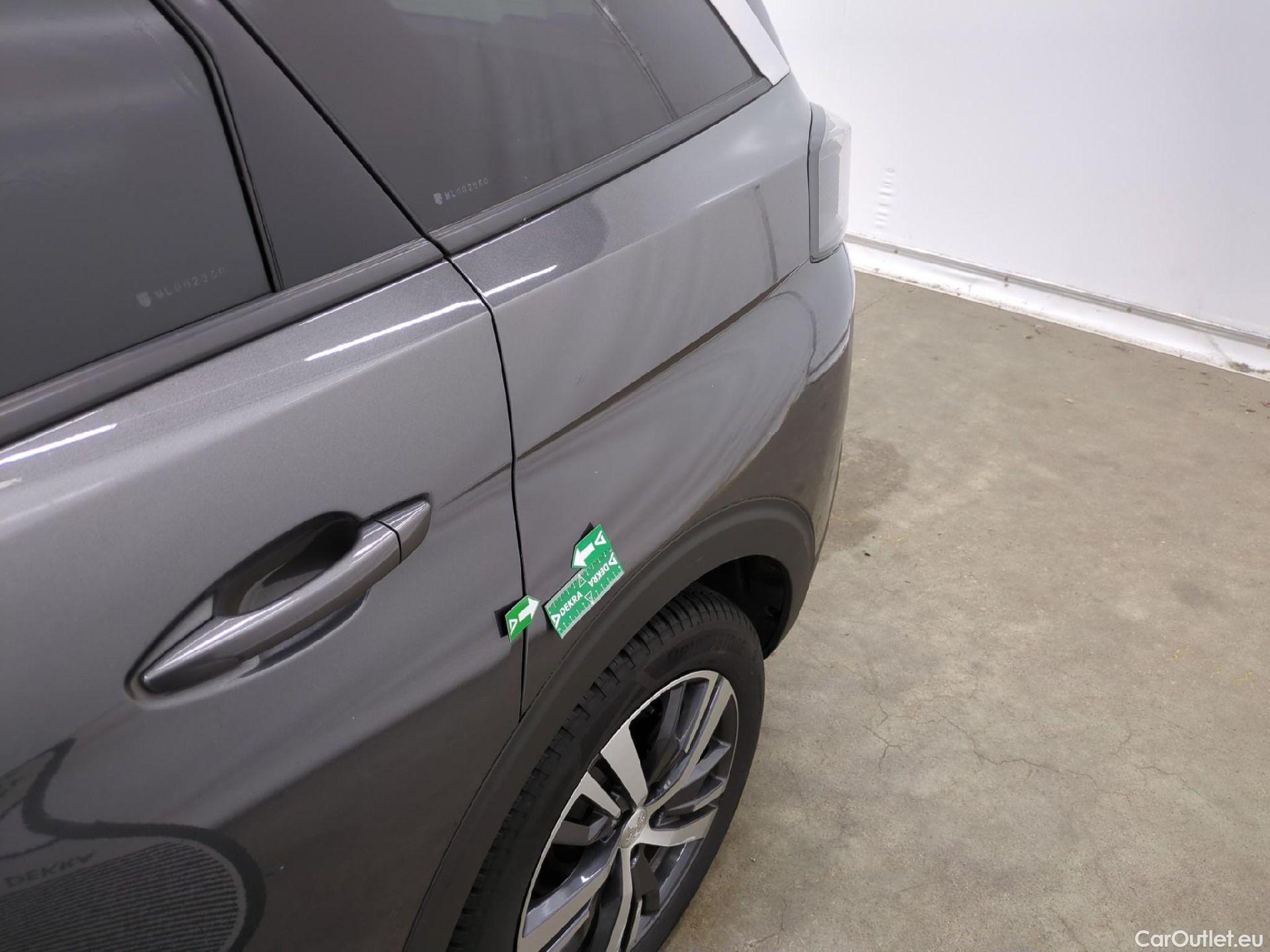  Peugeot  5008  Allure Pack 1.5 HDi 130CV BVA8 7 Sieges E6d #62