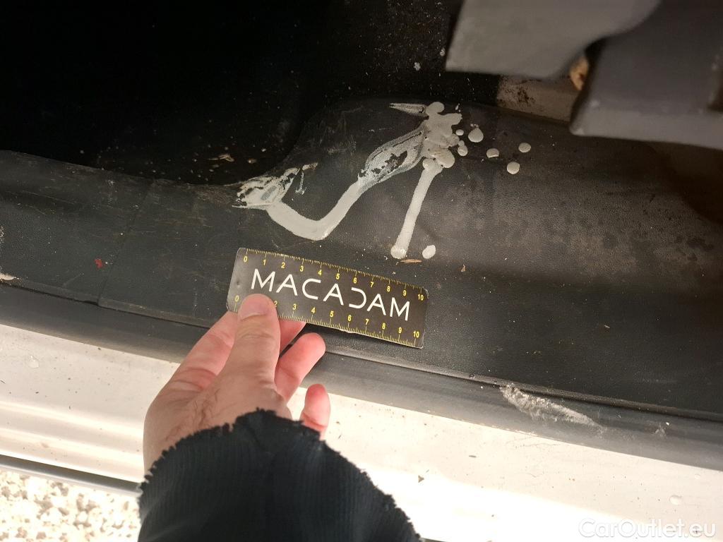  Citroen  C3  Société Feel Business R 1.5 BlueHDI 100CV BVM5 E6dT #2