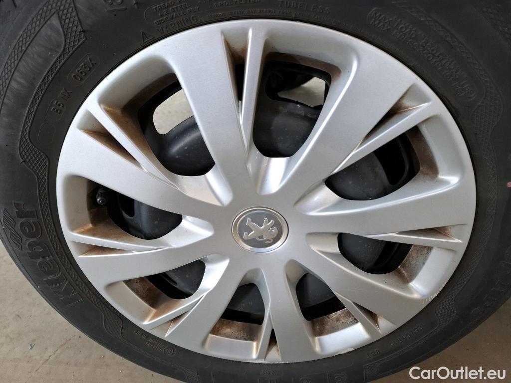  Peugeot  208  Affaire Premium Pack 1.5 HDi 100CV BVM6 E6dT #25