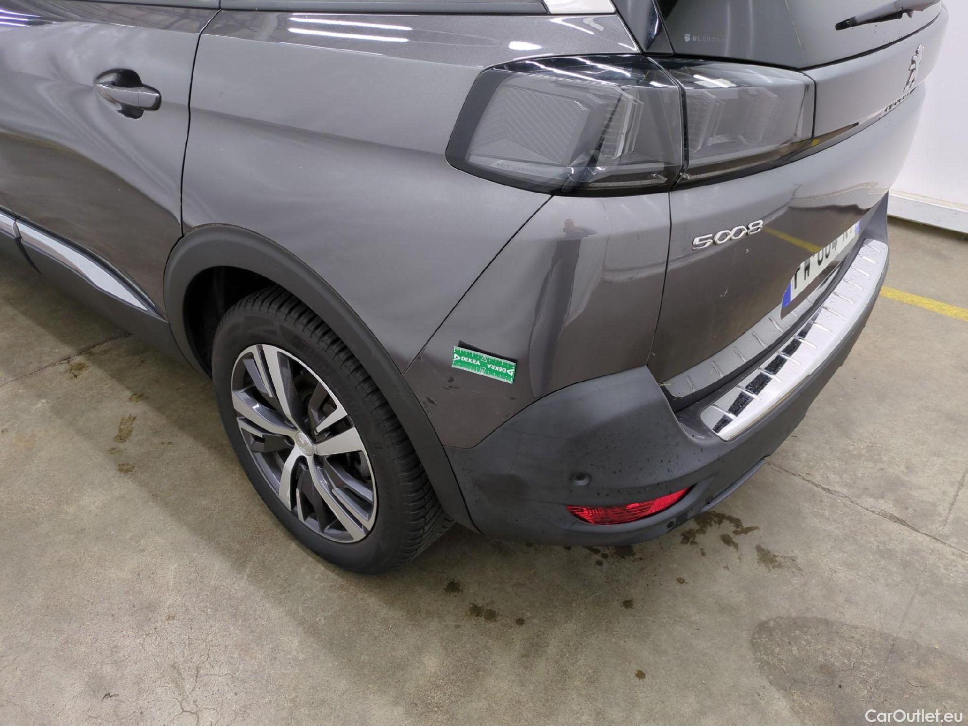  Peugeot  5008  Allure Pack 1.5 HDi 130CV BVA8 7 Sieges E6d #65