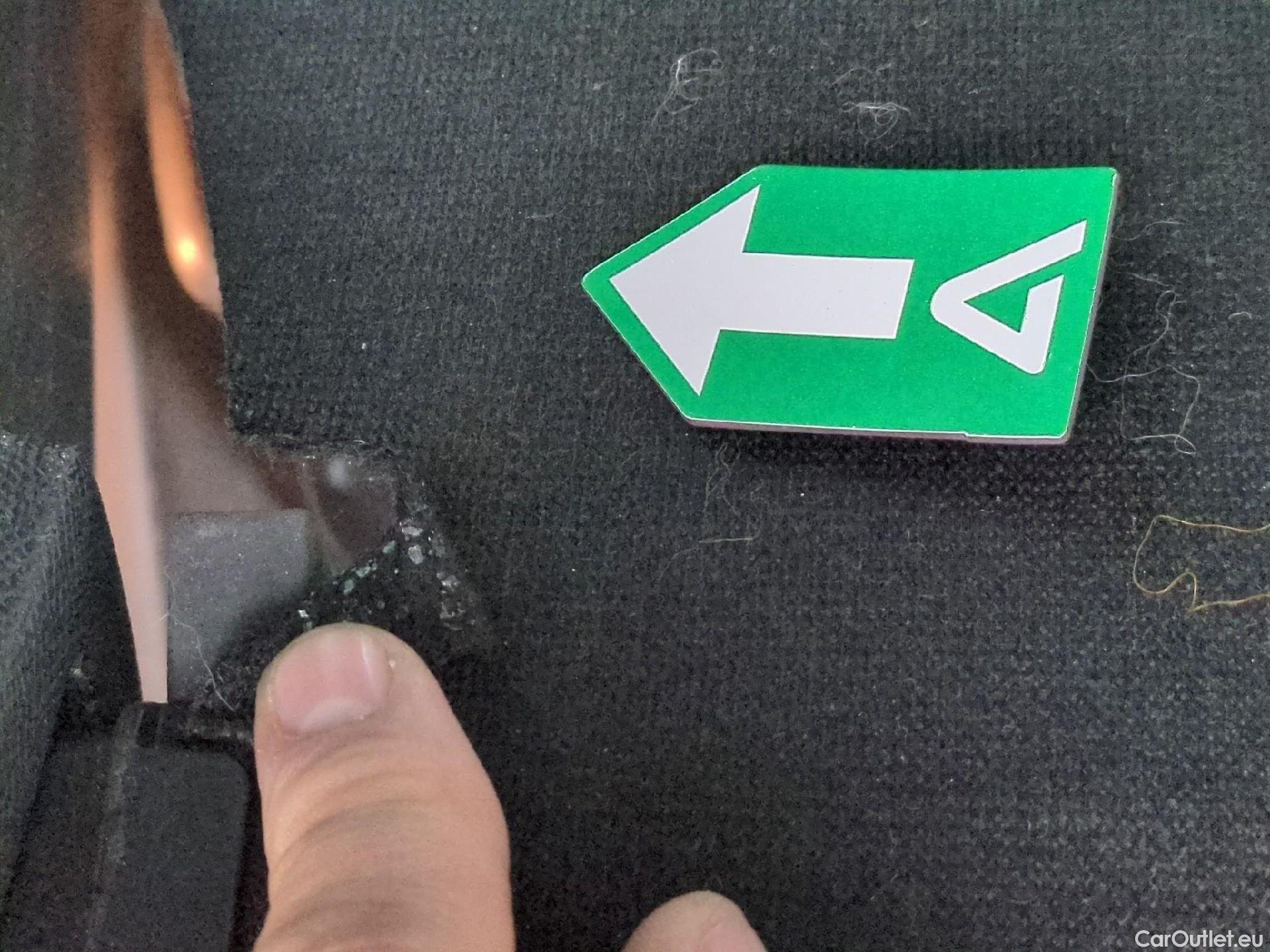  Peugeot  5008  Allure Pack 1.5 HDi 130CV BVA8 7 Sieges E6d #10