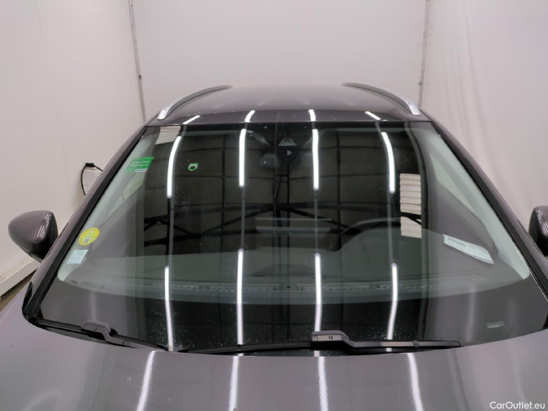  Peugeot  5008  Allure Pack 1.5 HDi 130CV BVA8 7 Sieges E6d #2